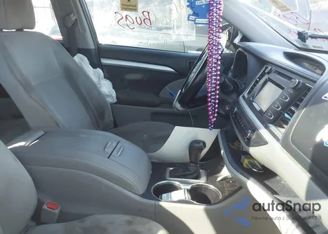 2019 Toyota Highlander Le z USA, uszkodzony, nr VIN 5TDZZRFH8KS305177